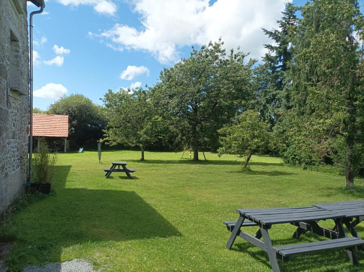 La Petellerie, Maison De Campagne Avec Piscine Pour Un Sejour Detente Moyon 외부 사진