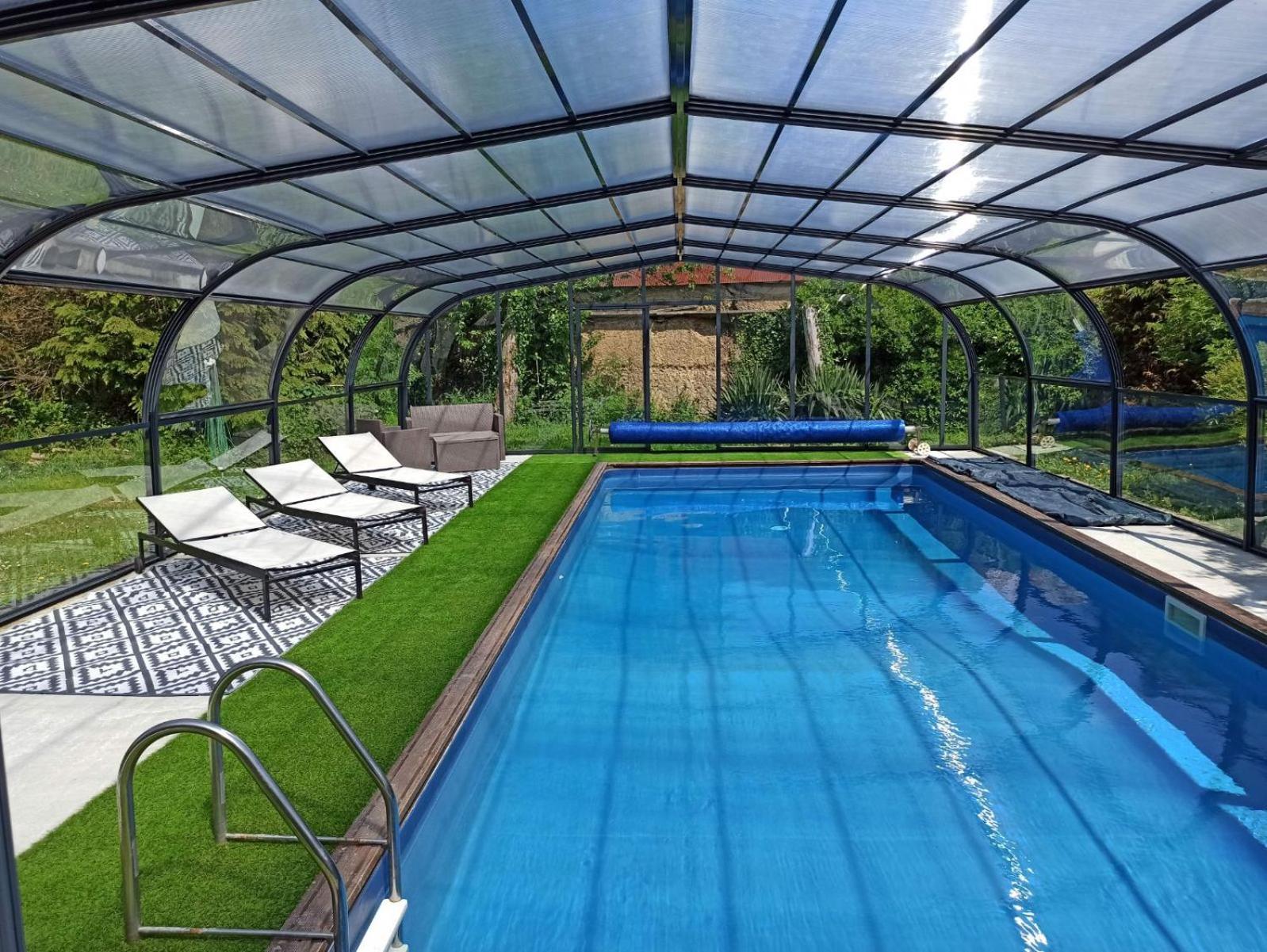 La Petellerie, Maison De Campagne Avec Piscine Pour Un Sejour Detente Moyon 외부 사진